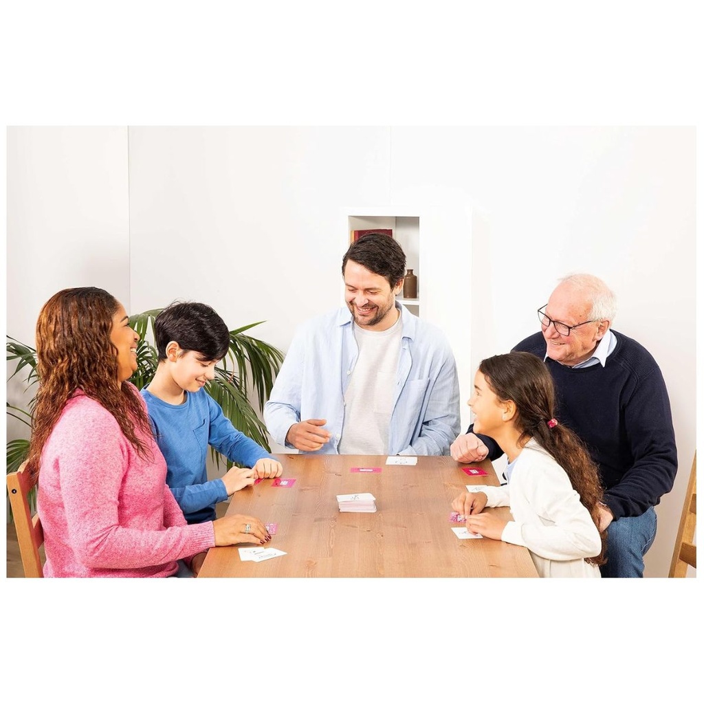 That's Not A Hat A Bluffing and Memory Game