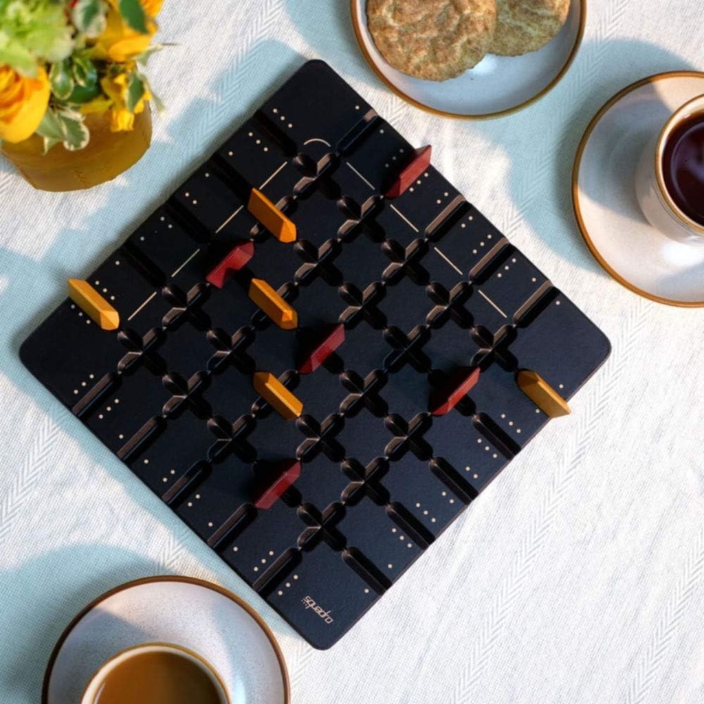 Gigamic Squadro Board Game